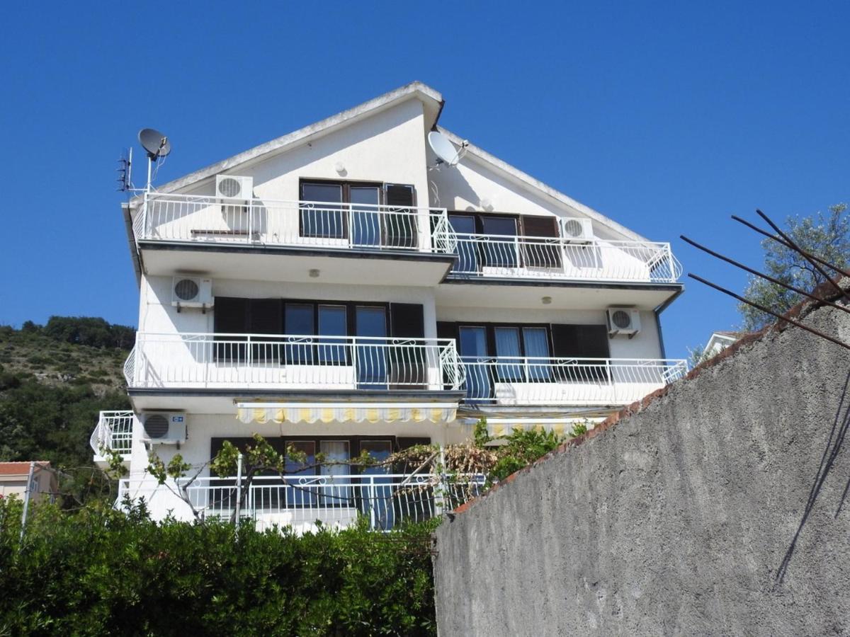 Madam Svetlana Tivat Exterior foto